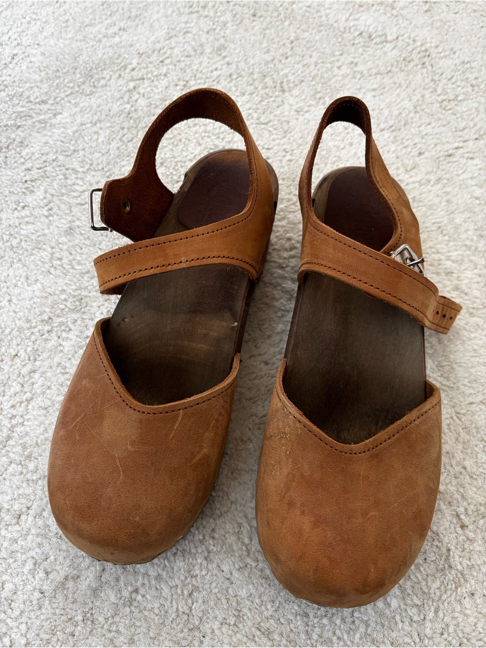 SANDGRENS Saragasso classic clog sandals in DEXTER TAN